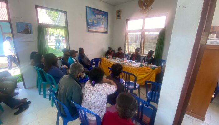 Bhabinkamtibmas Polsek Mamasa Berhasil Mediasi Sengketa Tanah di Tawalian, Kedepankan Musyawarah Kekeluargaan