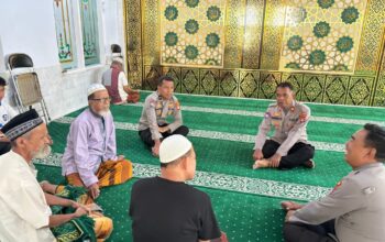 Perkuat Sinergi Kamtibmas, Sat Binmas Polres Majene Silaturahmi dengan Tokoh Agama dan Masyarakat di Masjid Raudhatul Amin