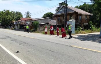Jaga Keamanan dan Ketertiban, Polantas Polda Sulbar Lakukan Pengaturan dan Edukasi Lalu Lintas Menyeluruh di SD Inpres Auni Kalukku