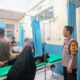 Respon Cepat Polsek Pamboang Tangani Kecelakaan di Poros Majene-Mamuju, Dua Korban Dievakuasi ke Puskesmas