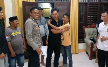 Bhabinkamtibmas Polsek Pasangkayu Berhasil Redam Perselisihan Rekan Kerja, Mediasi Berakhir Damai