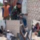 Babinsa Cangkringmalang Bersama Warga Gotong Royong Renovasi Mushola Al Ikhlas