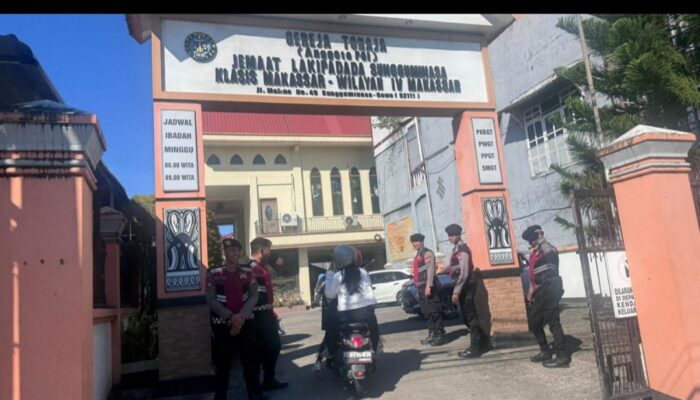 Hadir di Tengah Jemaat, Polres Gowa Berikan Pelayanan Keamanan Humanis