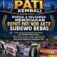 Sidang Perdana Bupati Pati Non Aktif Sudewo Ratusan Warga Alunkan Sholawatan
