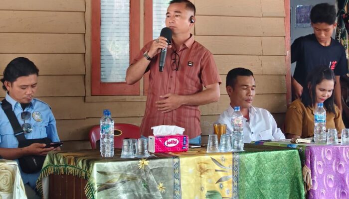 Serah Terima Jabatan Kades Defenitif Dengan PJ.Kades HILISAOO’TO Kecamatan Siduaori Kabupaten Nias Selatan