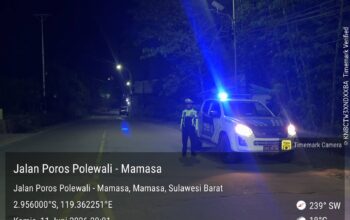 Hadirkan Rasa Aman di Malam Hari, Satlantas Polres Mamasa Gelar Patroli “Blue Light” di Titik Rawan Laka dan Longsor