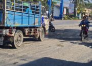 Jalan Seleko Pati Rusak Parah Setahun Lebih, Pengendara Hampir Tiap Hari Cekcok Dan Kecelakaan Kecil