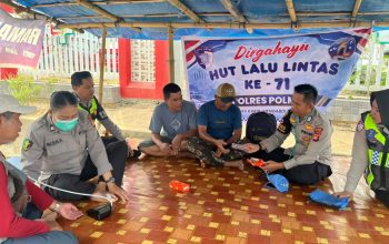 Jelang Hari Lalu Lintas Bhayangkara ke-71, Satlantas Polres Polman Periksa Kesehatan Pengemudi Ojek Gratis