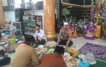 Kapolsek Tinambung Hadiri Maulid Nabi Muhammad SAW di Masjid Nurul Amin Tinggas-Tinggas