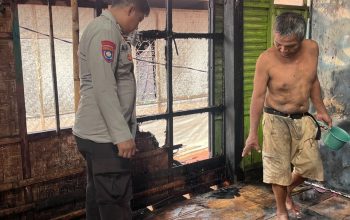 Polsek Campalagian Datangi TKP Kebakaran Rumah di Desa Lapeo, Kerugian Ditaksir Rp20 Juta