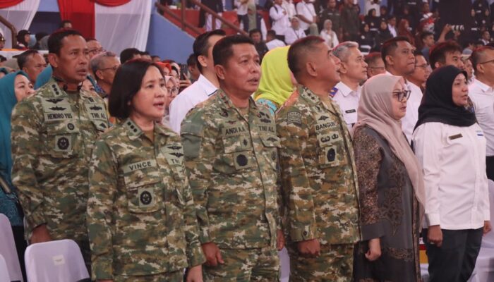 Komandan Kodaeral VI Hadiri Peringatan 1 Tahun Sekolah Rakyat dan Sumpah Pemuda di GOR Sudiang Makassar